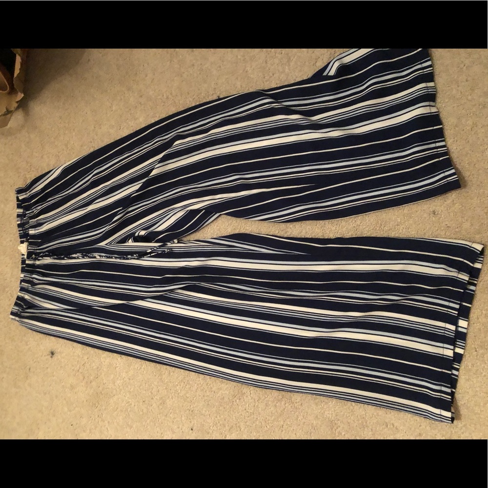 Wide Legged Striped Pants